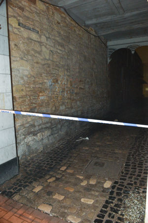 The police cordon off Rutland Passage. Image: @SnapperSK
