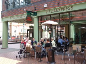 Supporting image for story: Jazz musician to play Birmingham's Pizza Express