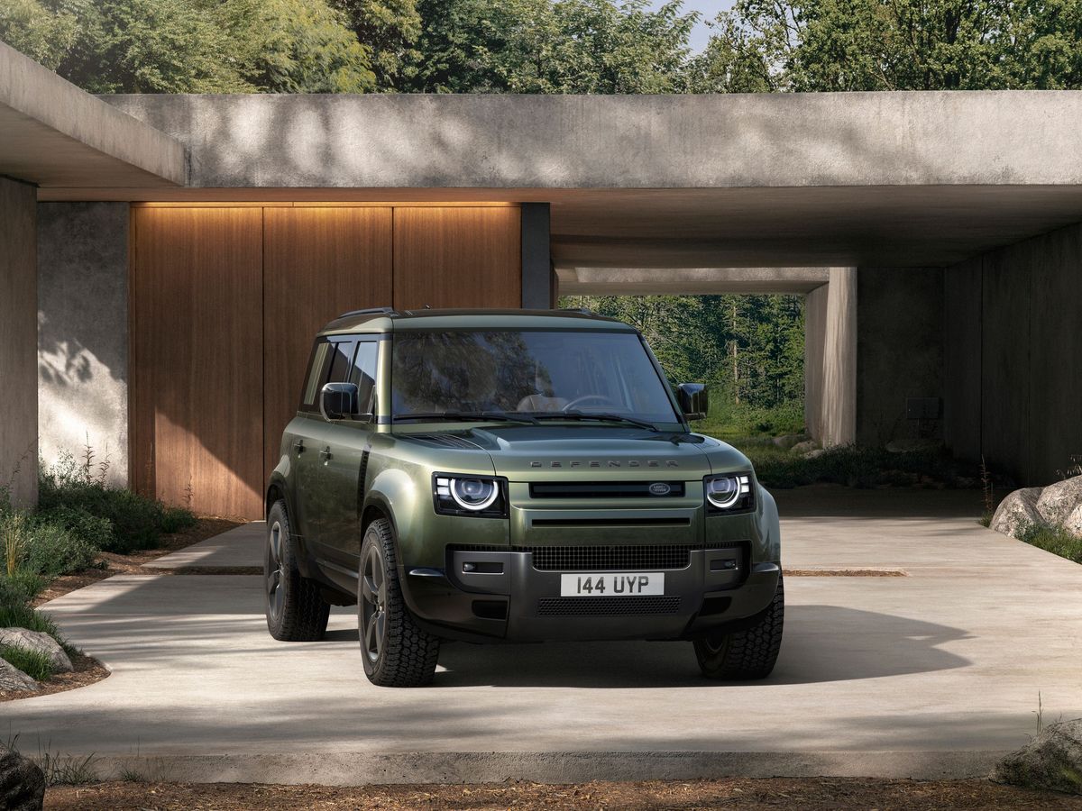 Land Rover’s Defender upgraded with new design and technology