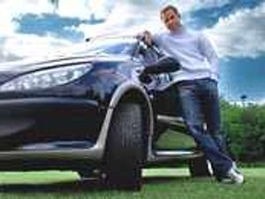 Supporting image for story: Review your car - win an iPod!