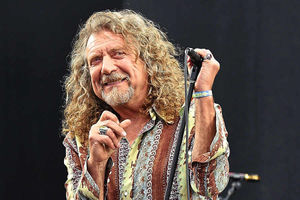Supporting image for story: Rock legend Robert Plant in surprise Ludlow concert