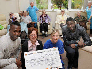 Supporting image for story: Wolves players open new patient room at Compton Hospice [VIDEO]