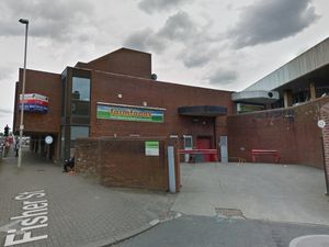 Supporting image for story: Farmfood closure ‘another loss to Dudley town centre’