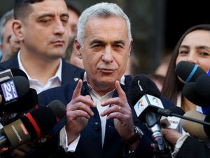 Supporting image for story: Georgescu to appeal against decision to bar him from Romania’s election rerun