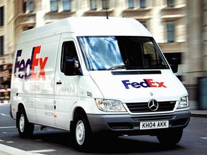 Supporting image for story: FedEx aims to double size of Staffordshire depot warehouse