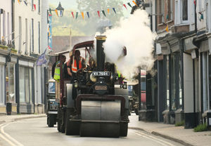 A steam engine coming down Kington’s High Street to the Vintage Show. Image by Andy Compton