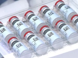 Supporting image for story: EU to discuss US vaccine patent plan at summit