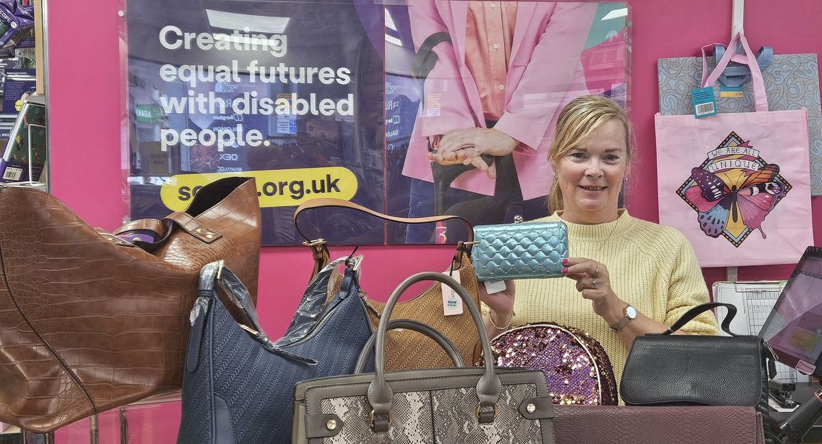 Final week to send your donations free, with Evri, to Scope charity shops
