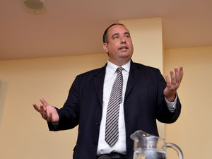 Supporting image for story: Etheridge: UKIP a 'street protest group' under Batten