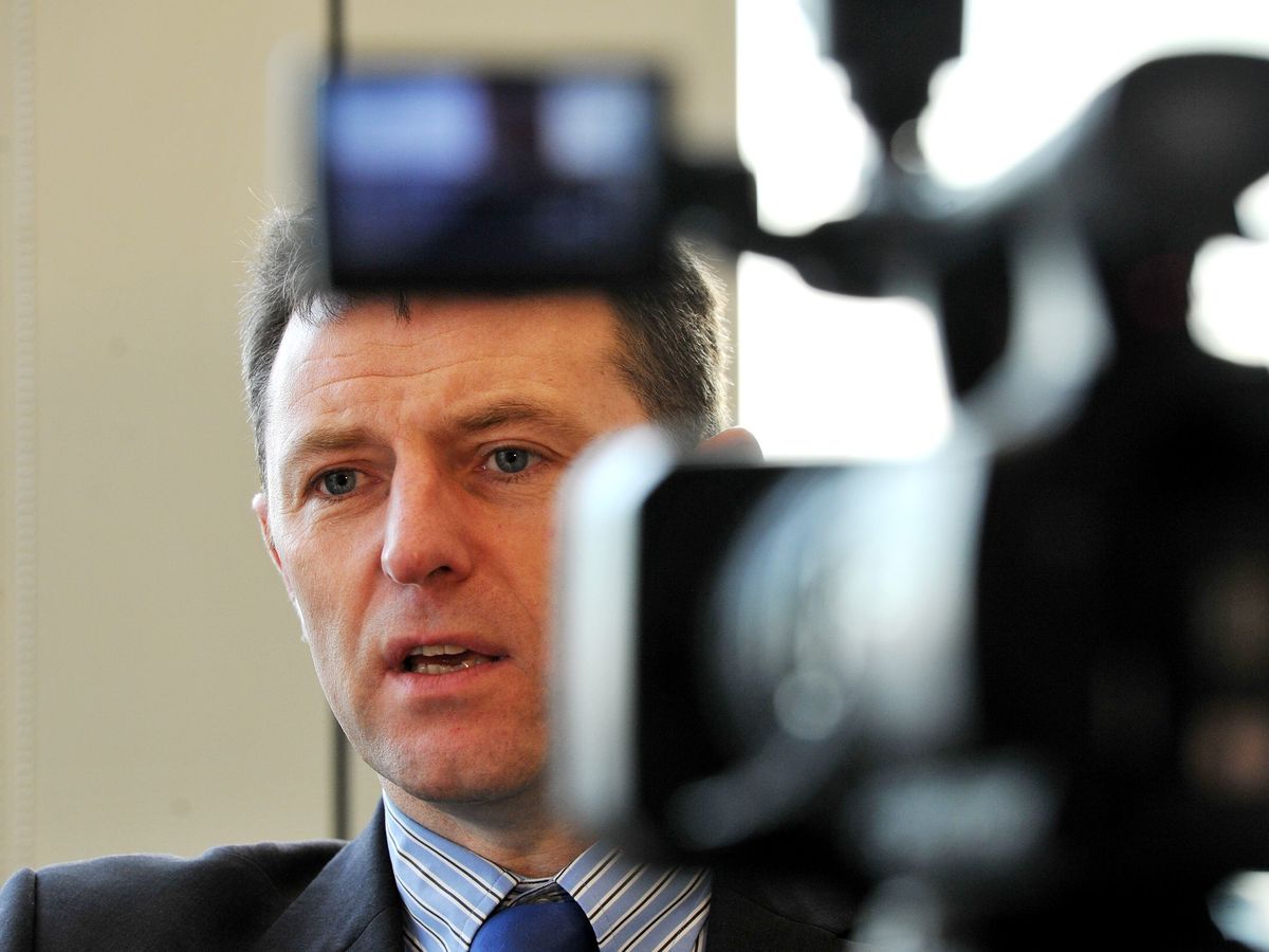 Madeleine McCann&rsquo;s father calls for greater scrutiny of UK media