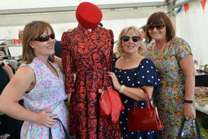 Jessica and Shirley Holmes and Joy Taylor