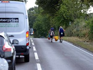 Supporting image for story: Road delays as fans arrive at Weston Park for V Festival