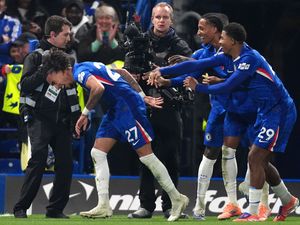 Supporting image for story: Chelsea climb Premier League table as second-half blitz sees off Wolves