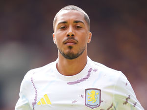 Supporting image for story: Aston Villa agreement revealed over midfielder's playing time