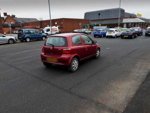 Supporting image for story: Motorists counting cost of council works delay