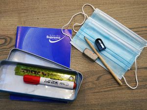 Supporting image for story: Boris Johnson: Teachers must abandon masks as face-to-face education ‘vital’