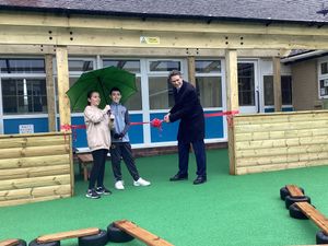 Supporting image for story: Sir Gavin Williamson unveils ‘exciting’ new educational play area at Featherstone school 


