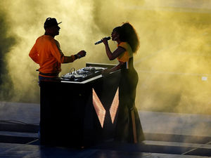 Supporting image for story: 'Repping Wolverhampton' – City stars Beverley Knight and Goldie perform at closing ceremony