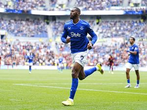 Supporting image for story: Everton striker Beto expecting different Anfield welcome from his last visit