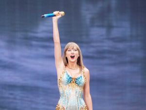 Supporting image for story: Taylor Swift’s boyfriend Travis Kelce makes on-stage appearance at concert