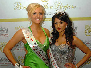 Supporting image for story: Nikki wins Miss Black Country beauty title