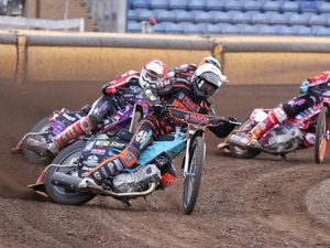 Supporting image for story: Aussie Ryan Douglas to remain at Wolverhampton