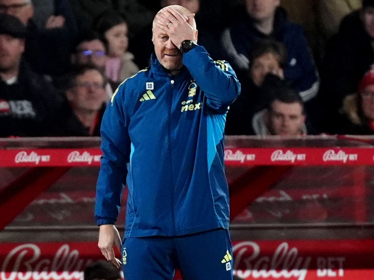 Sean Dyche reacts to Nottingham Forest fan anger after damaging draw with Wolves Sean Dyche reacts to Nottingham Forest fan anger after damaging draw with Wolves