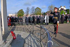 Mayor David Vasmer lays a wreath at Shrewsbury memorial service 2024.