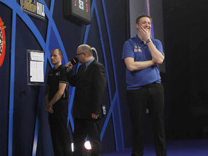 Supporting image for story: David Pallett bows out in a worlds thriller