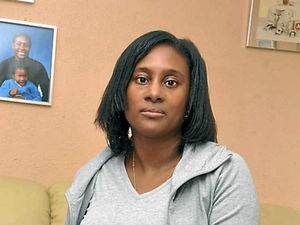 Supporting image for story: Payout for Bilston mother paralysed after op