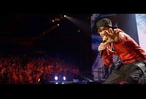 Supporting image for story: Justin Bieber: Never Say Never 3D