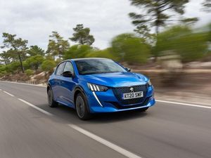 Supporting image for story: Car buyers can take unaccompanied test drives when lockdown lifts, DVLA confirms