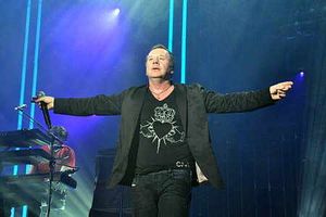 Supporting image for story: Simple Minds and Deacon Blue at the NEC