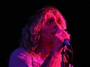 Supporting image for story: Justin Hot Legs it to Brum