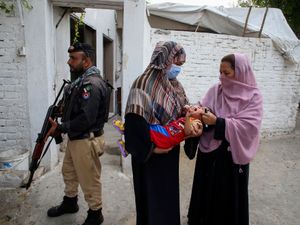 Supporting image for story: Polio rising in Pakistan ahead of new vaccination campaign