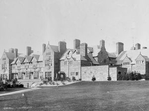 Supporting image for story: Pictures From The Past – October 26