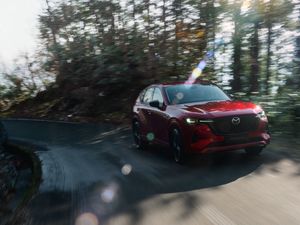 Supporting image for story: Mazda’s CX-60 arrives as firm’s range-topping SUV