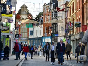 Supporting image for story: Survey shows public back bid to stop cars driving through Shrewsbury's town centre