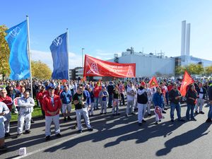 Supporting image for story: Volkswagen plans to close at least three German factories – workers’ council
