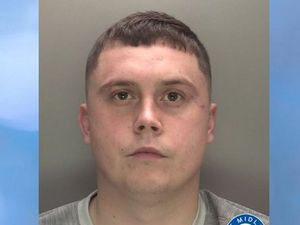 Supporting image for story: Appeal to trace wanted man, 23
