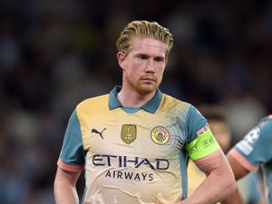 Supporting image for story: Kevin De Bruyne a doubt to face Arsenal after frustrating night for Man City