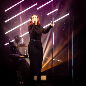 Alison Moyet. Pictures by: Dave Cox