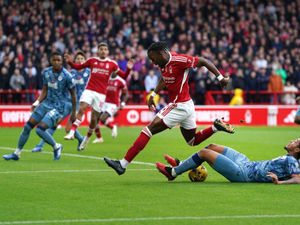 Supporting image for story: Matt Maher analysis: Aston Villa and Emi Martinez brought crashing back to earth