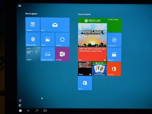 Supporting image for story: Windows 10 Creators Update users can now personalise their PCs with Themes