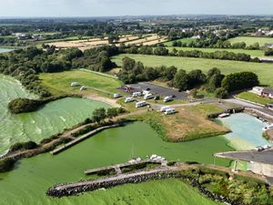 Supporting image for story: Muir ‘fast losing patience’ with Infrastructure Department over water pollution