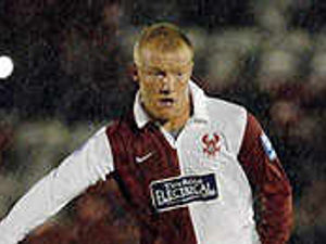 Supporting image for story: Ferrell's shock return for Harriers