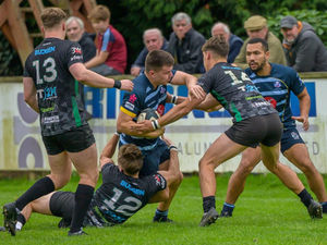 Supporting image for story: Round-up: Stour hit summit after dramatic late win