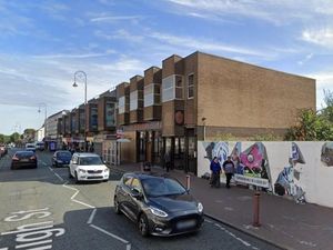 Supporting image for story: Work on new pedestrian walkway between Brierley Hill town centre and Merry Hill gets under way
