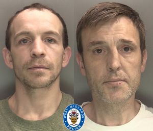 Dudley armed robbers Gavin Reilly and Craig Booth.