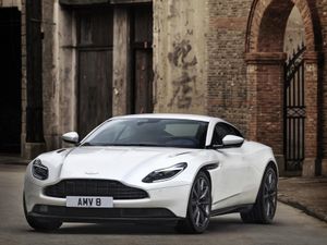 Supporting image for story: Aston Martin unveils £600m investment and sales drive in China